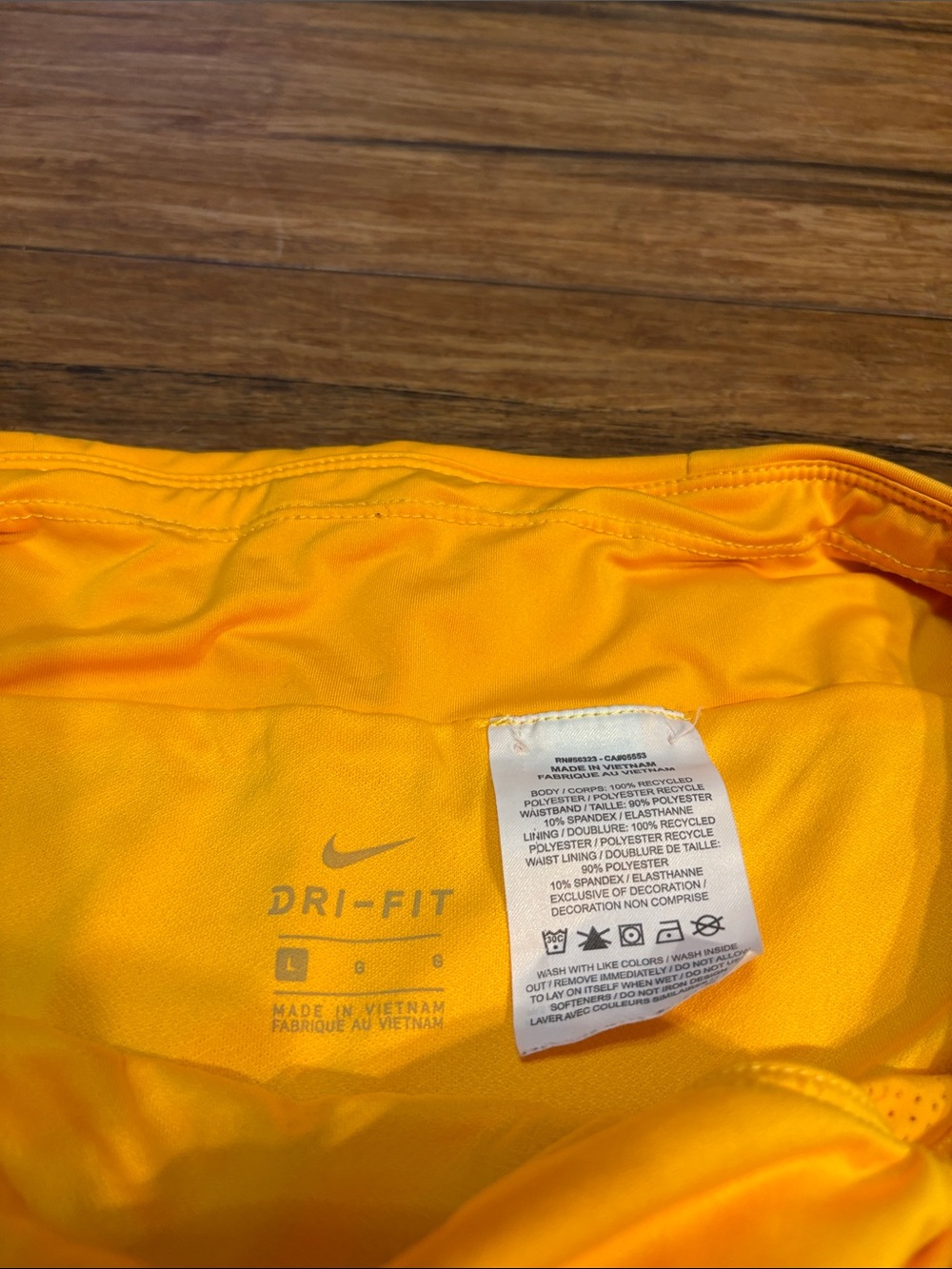 Nike Running Shorts Womens Size Large Orange Dri-Fit Athletic Training Gym - Picture 3 of 5